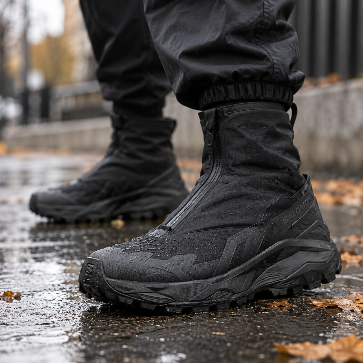Salomon Odyssey ELMT Advanced — крупный план на ноге